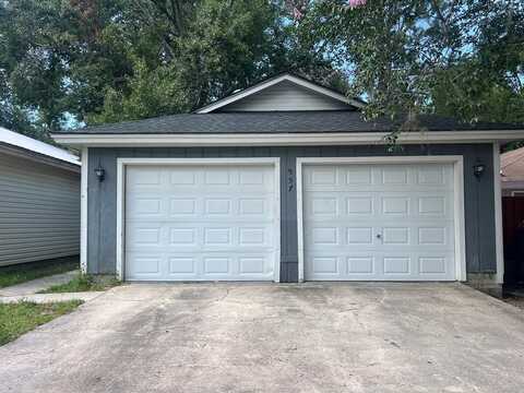 957 McAfina Trl, Valdosta, GA 31602