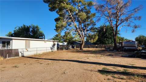 2860 E Lass Avenue, Kingman, AZ 86409
