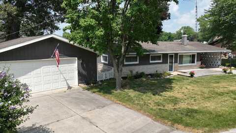 5065 E Oriole Drive, Monticello, IN 47960
