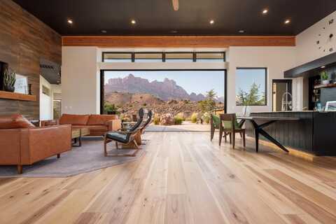 2602 Canyon Point DR, Springdale, UT 84767