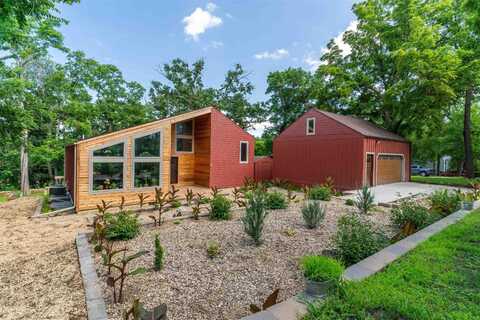 1813 Jenny Lane, Eldora, IA 50627