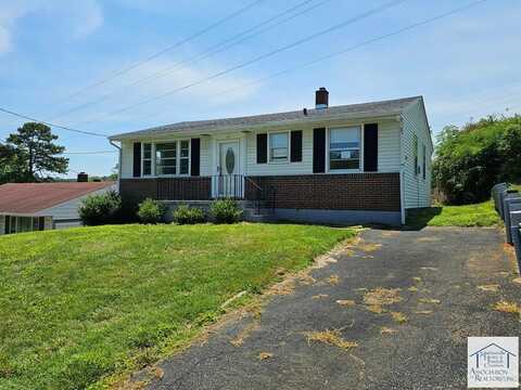 121 Inman Street, Martinsville, VA 24112
