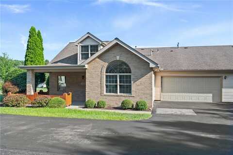 110 Steeplechase Cir, Derry, PA 15044