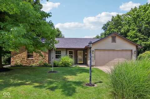 162 Hickorywood Court, Brownsburg, IN 46112