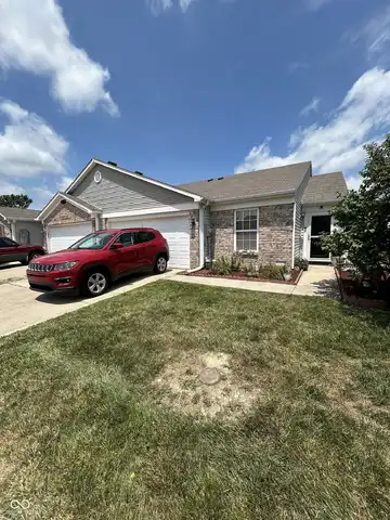 7850 Cork Bend Lane, Indianapolis, IN 46239
