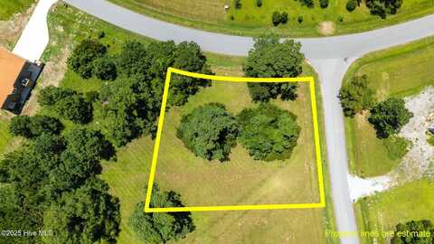 6000 Dolphin Road, Oriental, NC 28571