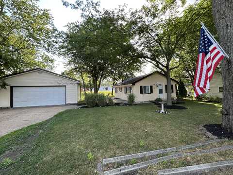 521 Fairview Avenue, Russells Point, OH 43348