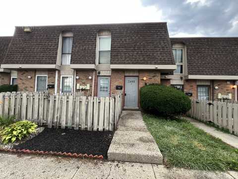 7488 Countrybrook Drive, Indianapolis, IN 46260