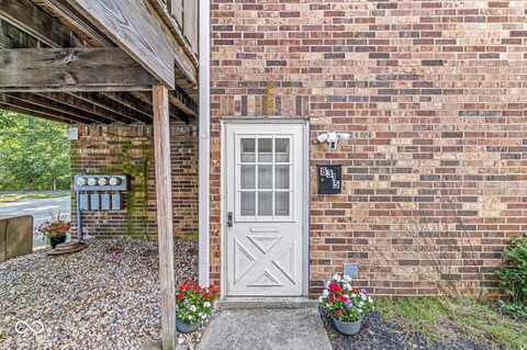 8315 Hewlet Drive, Indianapolis, IN 46268