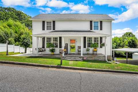22 Hammett Street, Piedmont, SC 29673