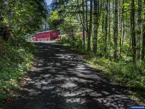 20284 El Romar Dr NE, Scotts Mills, OR 97375