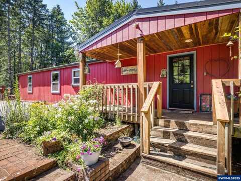 20284 El Romar Dr NE, Scotts Mills, OR 97375