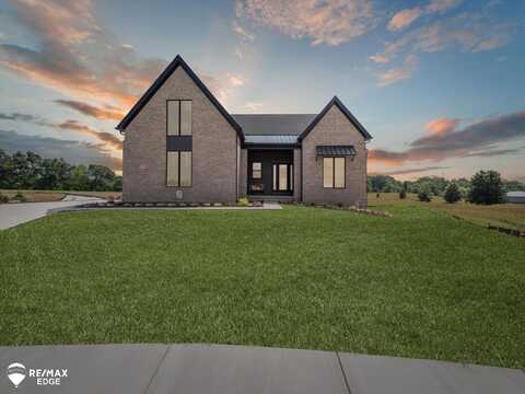 758 Sutton, Saline, MI 48176