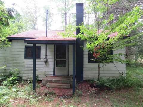 6086 Patterson Street, Gladwin, MI 48624