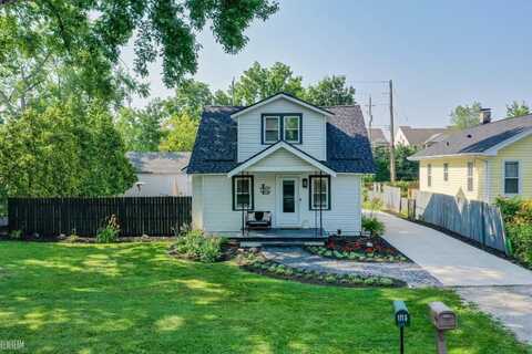 1120 Hartland, Troy, MI 48083
