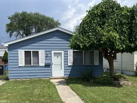 17841 Tennyson, Roseville, MI 48066