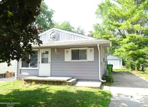 19101 Colorado, Roseville, MI 48066