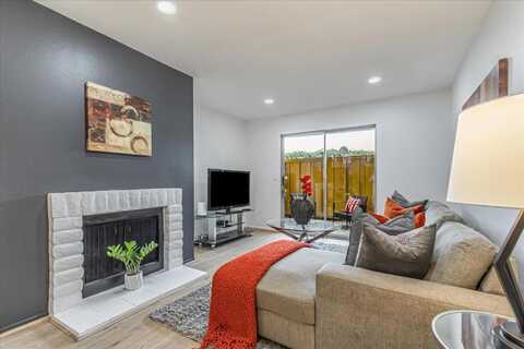 247 N Capitol AVE 105, SAN JOSE, CA 95127