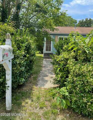 334 E Miami Avenue, Lower, NJ 08204