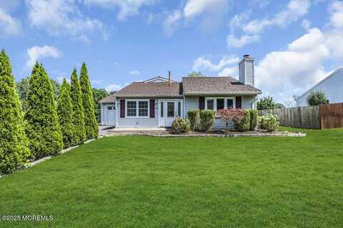 124 Cannonball Drive, Tinton Falls, NJ 07753