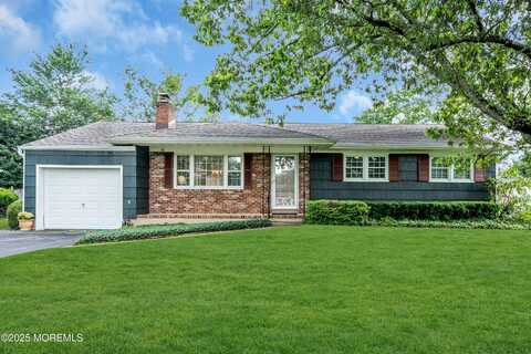 44 Williamsburg Drive, Toms River, NJ 08755