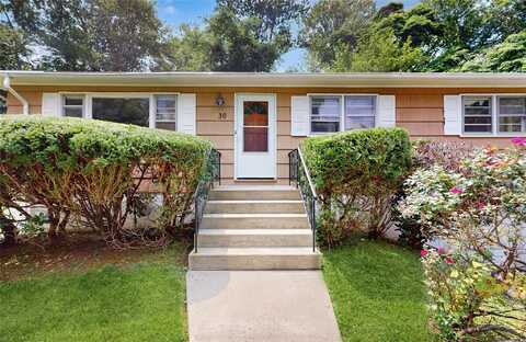 30 Paul Court, Pearl River, NY 10965