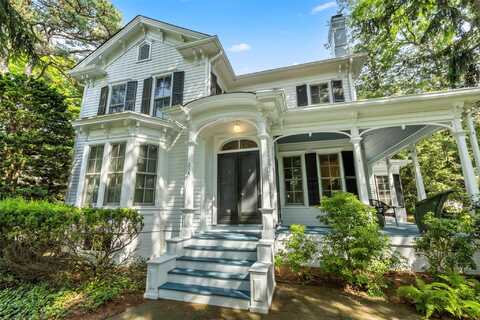 234 Christian Avenue, Stony Brook, NY 11790
