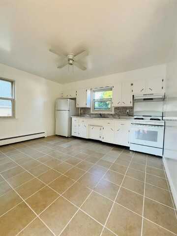429 S 3rd Avenue, Mount Vernon, NY 10550