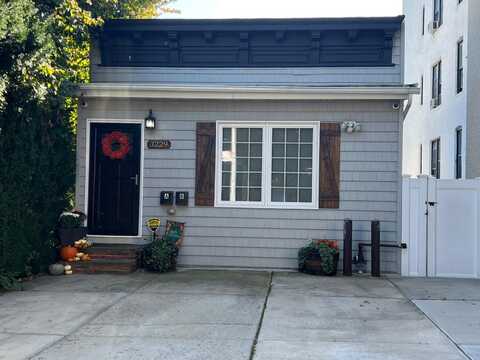32-29 44th Street, Astoria, NY 11103