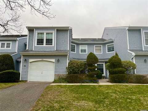 120 Lakebridge Drive, Kings Park, NY 11754