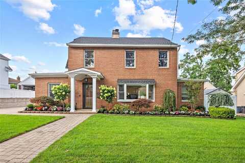 45-26 Zion Street, Little Neck, NY 11362