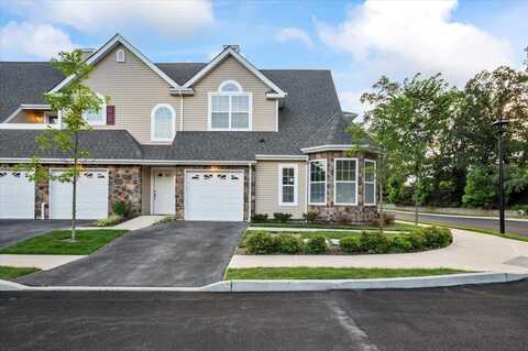 21 Steven Circle, Dix Hills, NY 11746