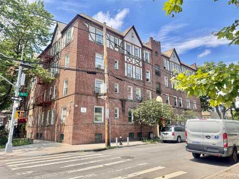 33-54 99th Street, Corona, NY 11368