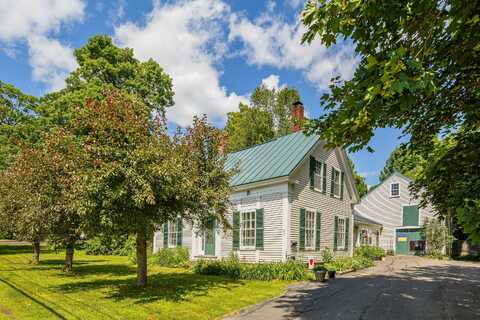 97 North Street, Dover-Foxcroft, ME 04426