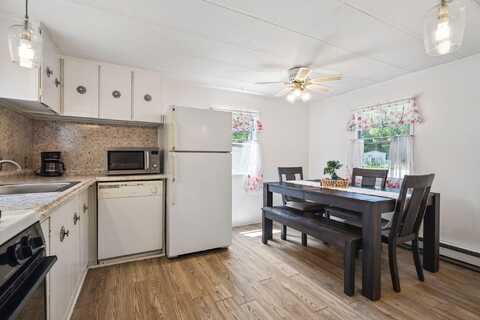 37 Leisure Drive, Alfred, ME 04002