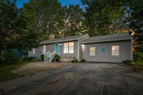 3 Buttonwood Road, South Berwick, ME 03908