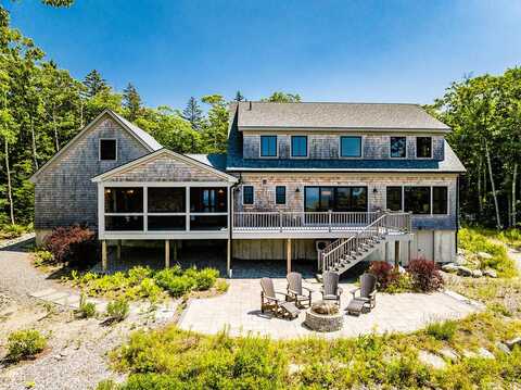 107 Acadian Oak Lane, Sedgwick, ME 04676