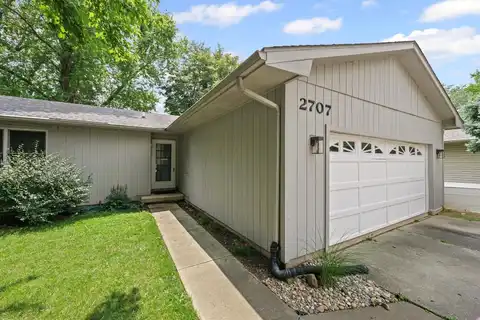 2707 Clayton Boulevard, Champaign, IL 61822