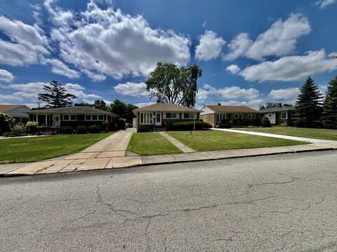 152 W 29th Place, Chicago Heights, IL 60411
