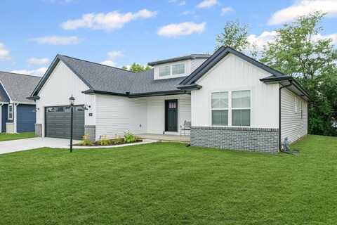 705 Cole Lane, Mahomet, IL 61853