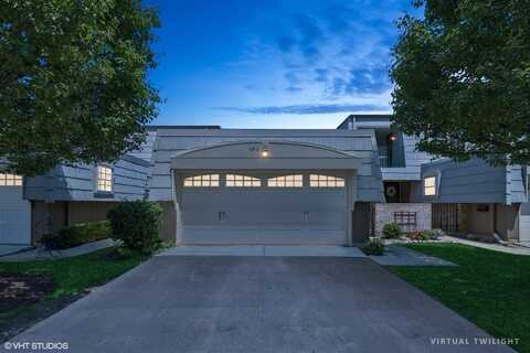 675 Versailles Circle, Elk Grove Village, IL 60007
