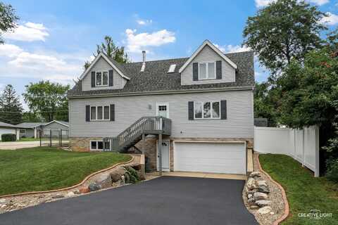 1720 Grandview Drive, Johnsburg, IL 60051