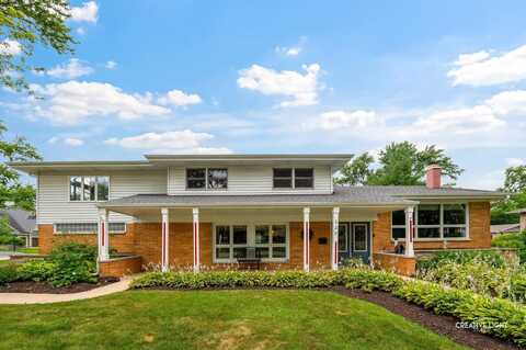225 Elmwood Drive, Naperville, IL 60540
