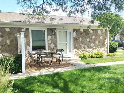 1114 Hampton Harbor, Schaumburg, IL 60193