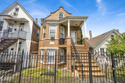 3738 S HERMITAGE Avenue, Chicago, IL 60609