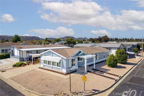 38370 Via Taffia, Murrieta, CA 92563