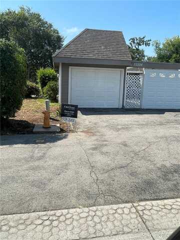 22226 Caminito Zaragoza, Laguna Hills, CA 92653