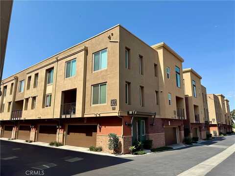 422 W Route 66, Glendora, CA 91740
