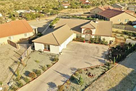 57281 Titian Court, Yucca Valley, CA 92284