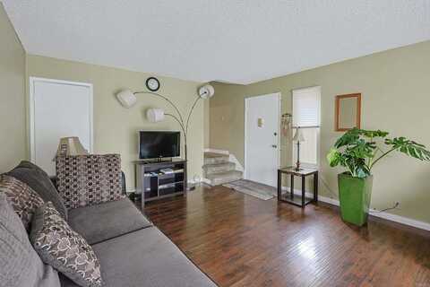6872 Quebec Court, San Diego, CA 92139